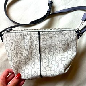 Calvin Klein crossbody purse